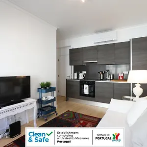 https://central-lisbon-luxury-apartment-1050-111.hotels-lisbon-portugal.com