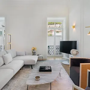 Whome | Av. Da Liberdade Deluxe W/ S-pool, Gym & Parking , Lisbon Portugal