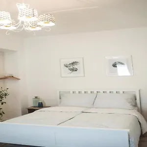  Apartment Gallys Lounge